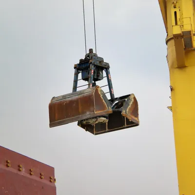 Picture 25 of Radio Remote Control Grabs